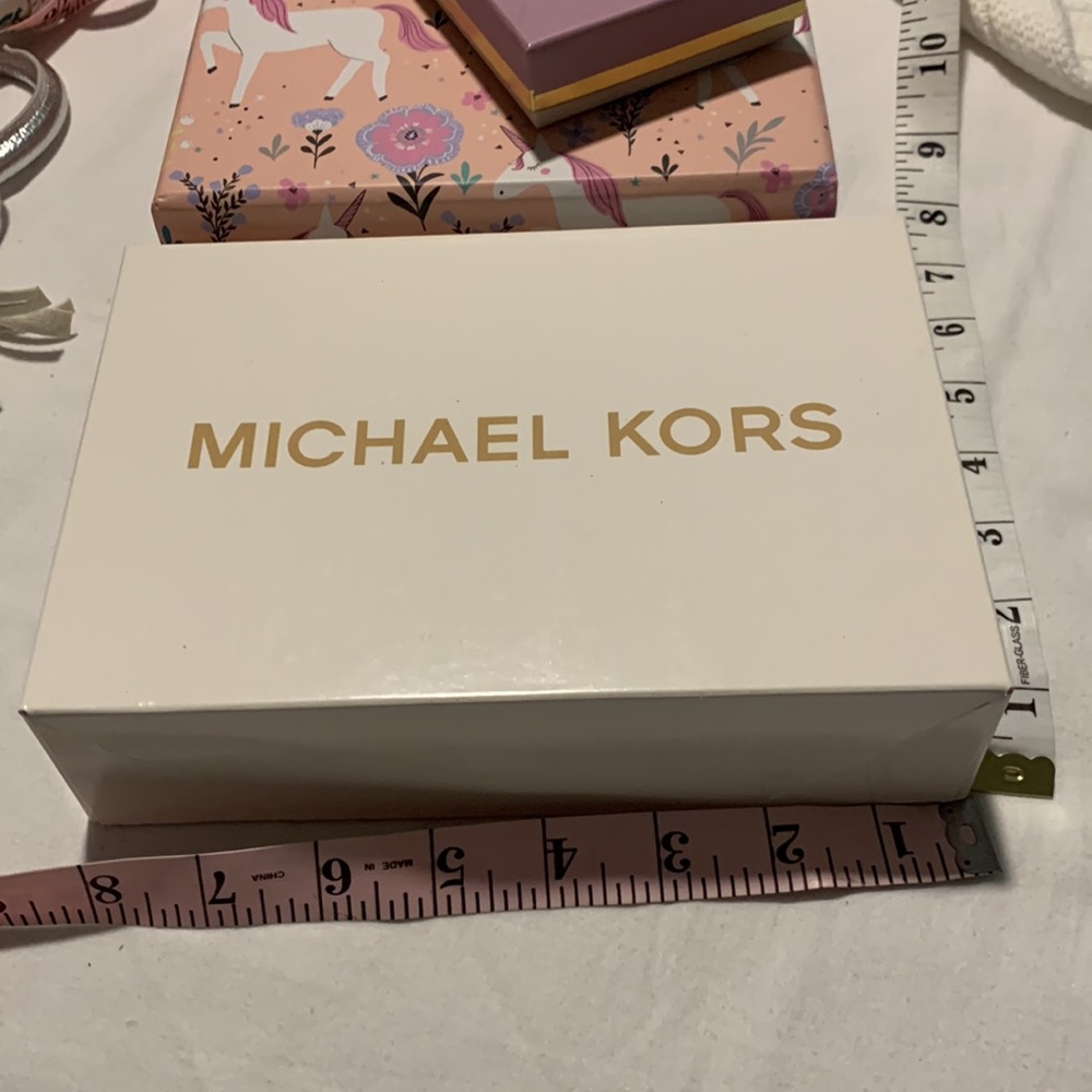 Box Bundle - Picture 14 of 16